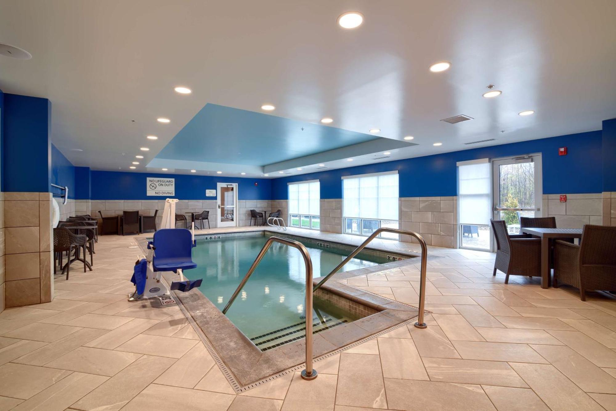 Hampton Inn Lincoln White Mountains Buitenkant foto